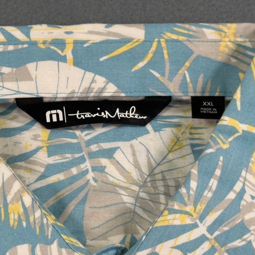 Travis Mathew Mens XXL Blue Tropical Monstera Palm Short Sleeve Button Up Shirt - Picture 3 of 8